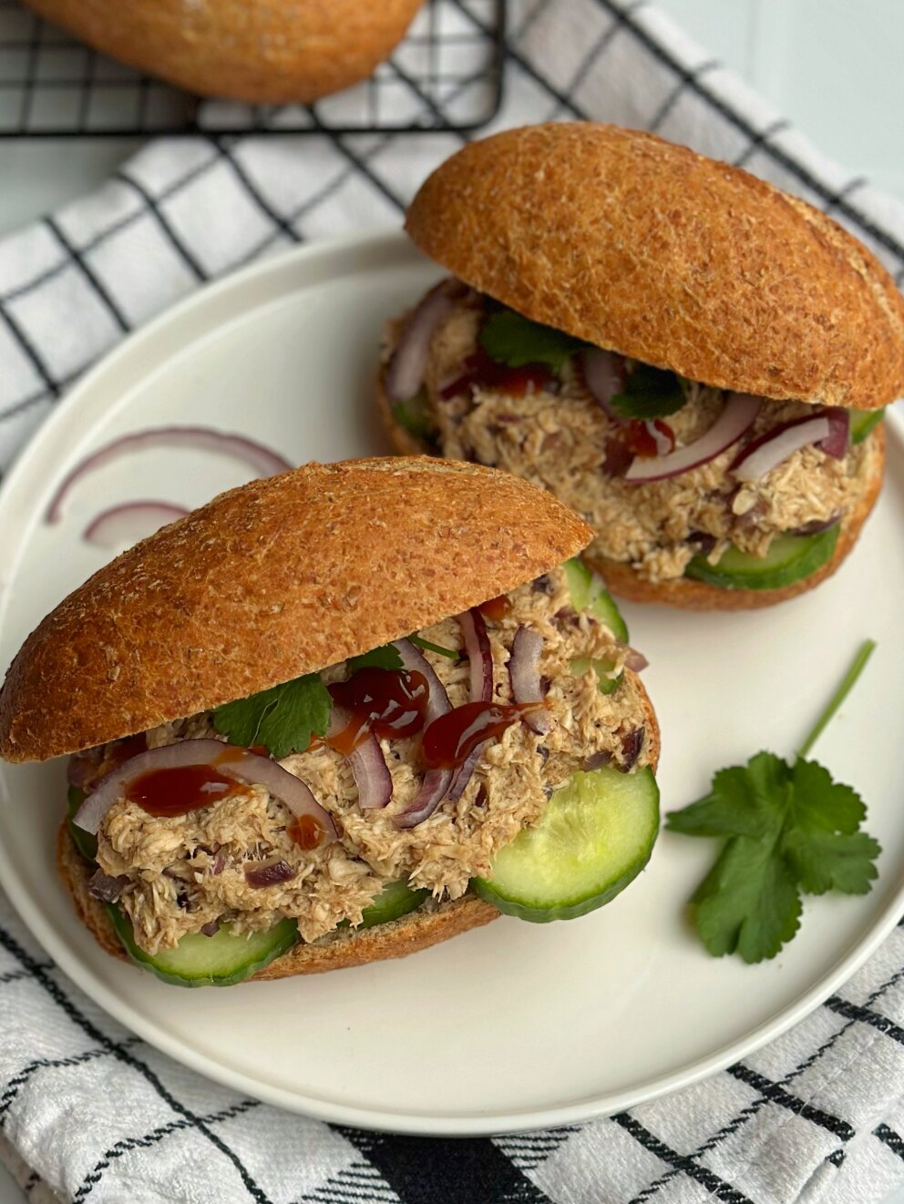 Broodje pulled chicken 